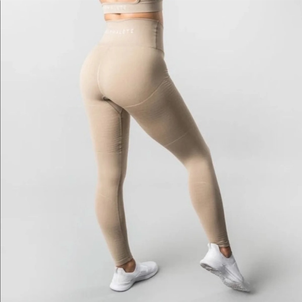 Alphalete Revival R6 leggings